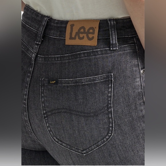 Lee® Women's Heritage High Rise Flare Jean with Raw Hem - Picture 5 of 7